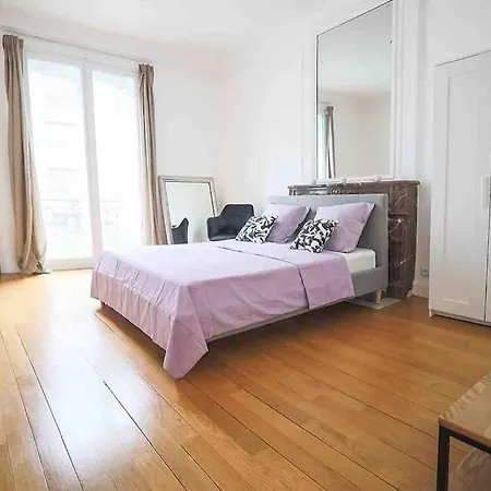Avenue Des Champs-elysees, D'exception Apartmán Paříž